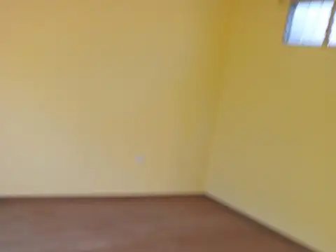 Departamento en Alquiler en Villa Ballester, $ 500.000