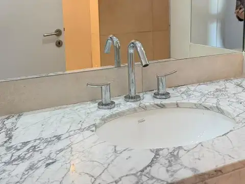 Departamento en Venta al Este