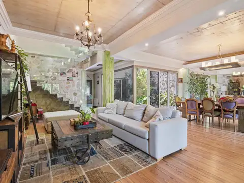 Venta Casa Premium + 6 ambientes pileta climatizada jardin,sauna