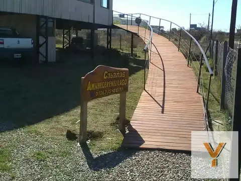 Complejo en venta - 6 Dormitorios 6 Baños - 875mts2 - Cordoba