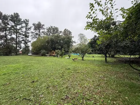 Casa en Venta con 3 cocheras