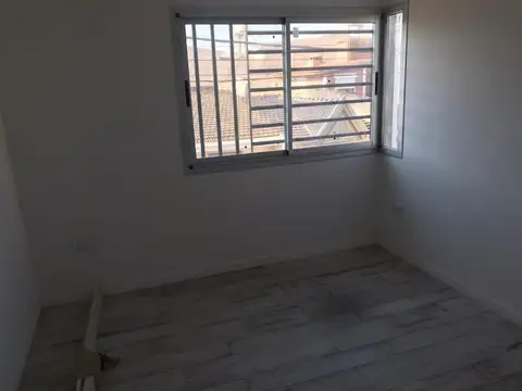 Departamento en Venta en Berazategui, USD 98.000