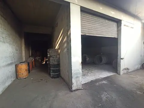 OPORTUNIDAD    GALPON CON DOS VIVIENDAS SAN FERNANDO