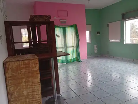 Local en Alquiler en Potrero de los Funes, $ 600.000