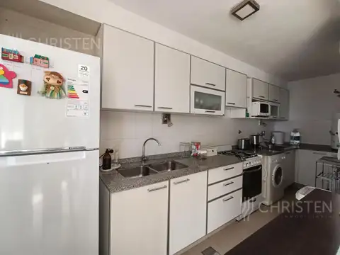 Departamento en Alquiler con 1 cocheras
