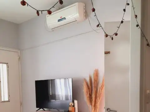 Depto Tipo Casa en Alquiler de 2 ambientes