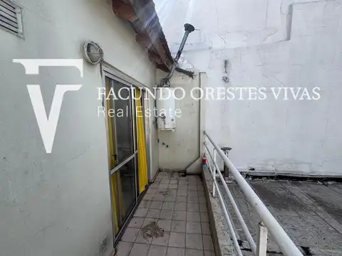 Depto Tipo Casa 2 ambientes con 1 baño
