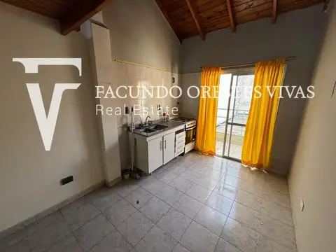 VENTA-PH-DOS AMBIENTES-SIN EXPENSAS-MATADEROS