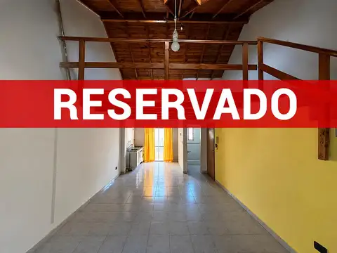 Depto Tipo Casa en Venta de 2 ambientes