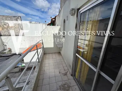 VENTA-PH-DOS AMBIENTES-SIN EXPENSAS-MATADEROS