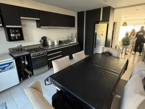 Casa en Alquiler en City Bell, $ 1.400.000