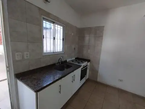 Depto Tipo Casa en Alquiler en San Miguel, $ 850.000