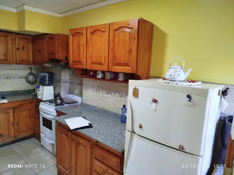 Casa 3 ambientes con 2 baños