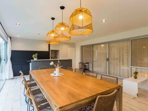 Boulevard de Todos los Santos 4500