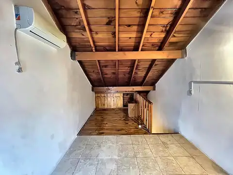 Depto Tipo Casa en Alquiler 40 años