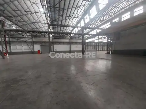Depósito 1.170 m² en Alquiler - Predio Cerrado en Pergamino