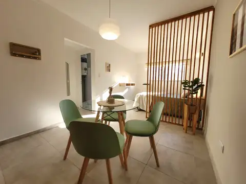 Sarmiento 2200, Piso 8
