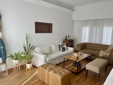 Casa en Alquiler en Vicente López, USD 2.700