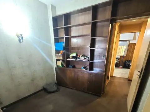   CASA DE 4 AMBIENTES, CENTRO DE HAEDO NORTE 