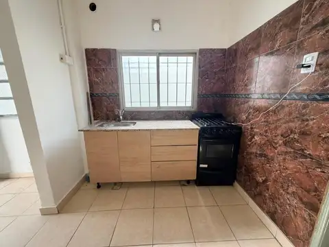 Depto Tipo Casa en Alquiler de 2 ambientes