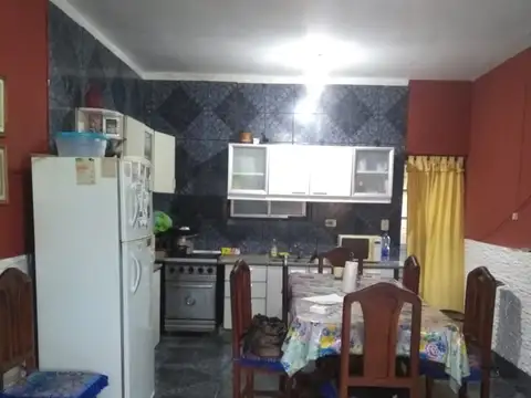 MURATURE 4400, Piso b