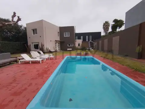 Casa en venta Barrio cerrado El Carmencito