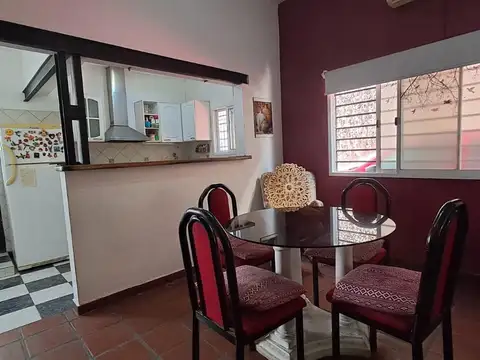 Depto Tipo Casa en Venta con 1 cocheras