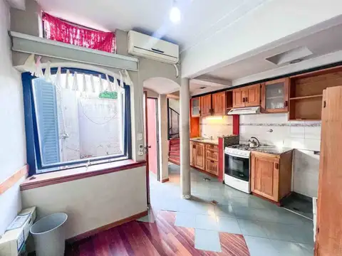 Depto Tipo Casa 5 ambientes con 2 baños