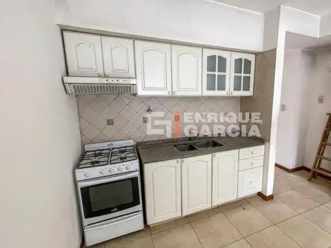 Depto Tipo Casa 2 ambientes con 1 baño