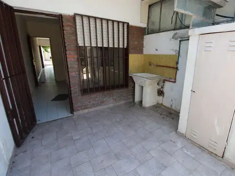 OPORTUNIDAD DUPLEX 3 AMBIENTES CON COCHERA CENTRO SAN JUSTO