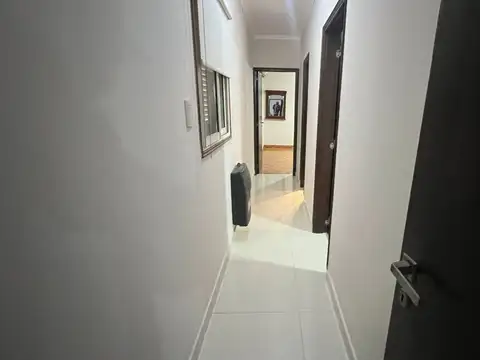 CASA EN VENTA A POCOS MINUTOS DE SANTA FE