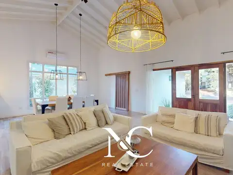 Casa en alquiler en Costa Esmeralda 4 dormitorios