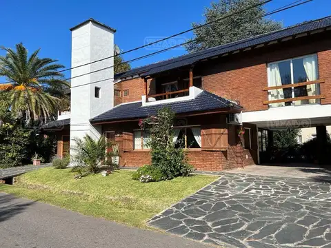 Casa Chalet  en Venta en Banco Provincia, Moreno, G.B.A. Zona Oeste