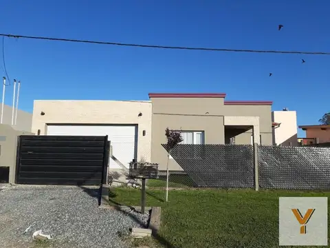 Segundo Sombra e/ La Blanca y Avenida Circunvalación