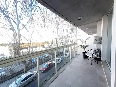 Vilela 2500, Piso 2