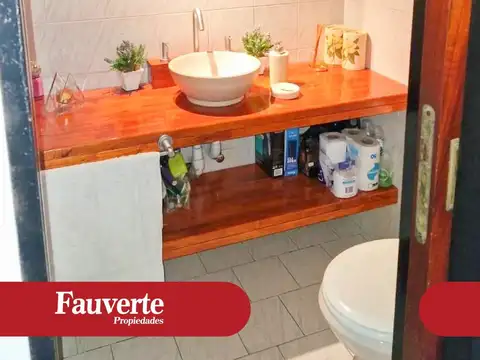 ATICO DUPLEX EN VILLA SARMIENTO - VENTA