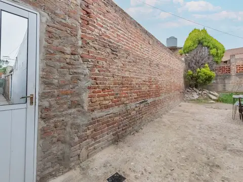 Casa interna a refaccionar en Barranquitas