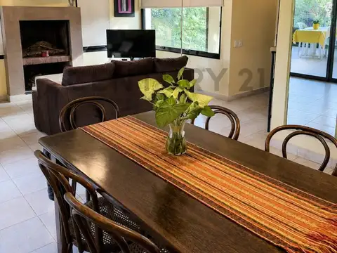 Casa en Venta en Santa María de los Olivos, USD 220.000