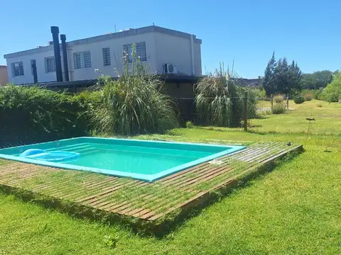 Av. Italia  al 4300