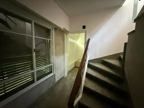 Oficina en Alquiler 50 años