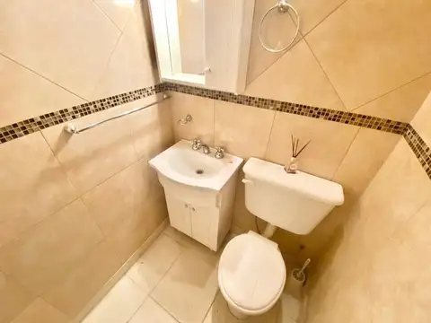 Local en Alquiler en Castelar Sur, $ 600.000