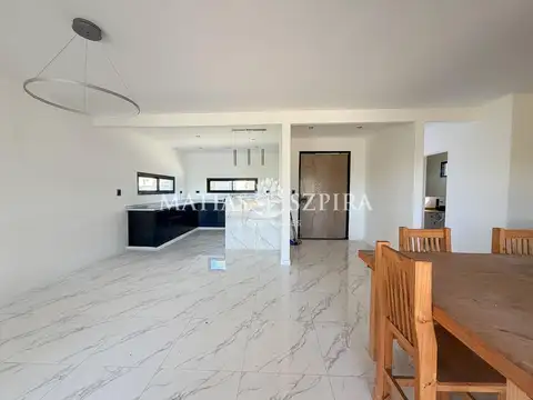 Casa en Venta en Álvarez Del Bosque, USD 150.000