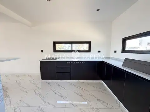 Casa en Alvarez del Bosque