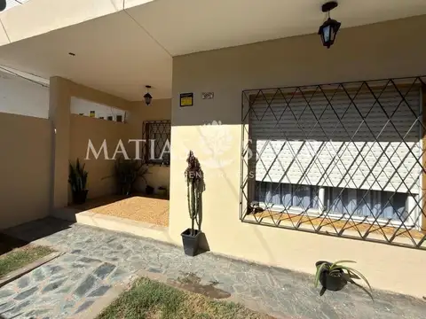 Depto Tipo Casa en Venta de 4 ambientes