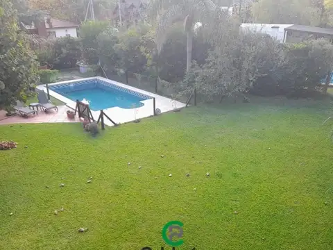 Casa 5 ambientes con 3 baños