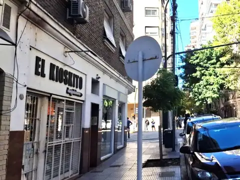 Local en Alquiler Via Pública