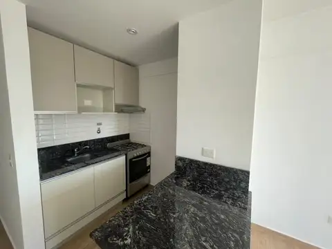 Avenida Melián 2900, Piso 4