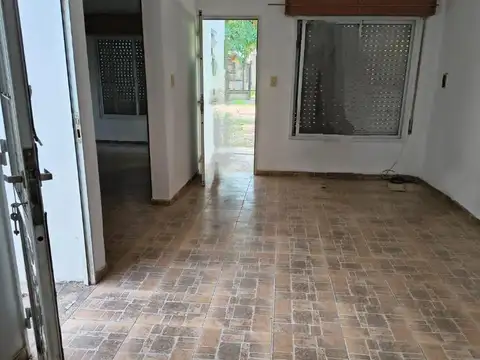 CASA DE 1 DORMITORIO EN IBARLUCEA