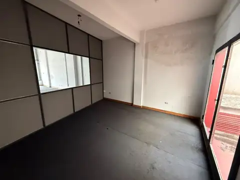 Local en venta Vicente Lopez sobre Av. Libertador