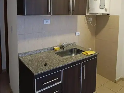 Departamento en Alquiler en Macrocentro, $ 380.000